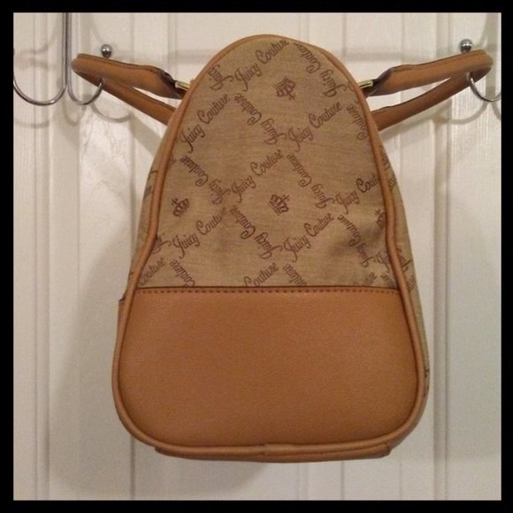 Juicy Couture Logo Bag. - Picture 5 of 6